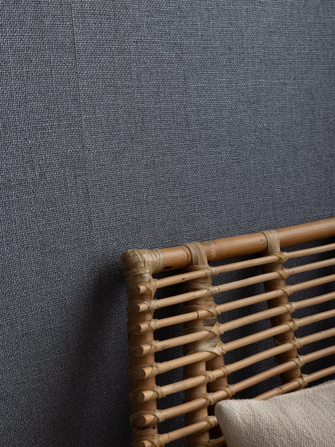 'Burlap' Grasscloth Wallpaper in Aqua