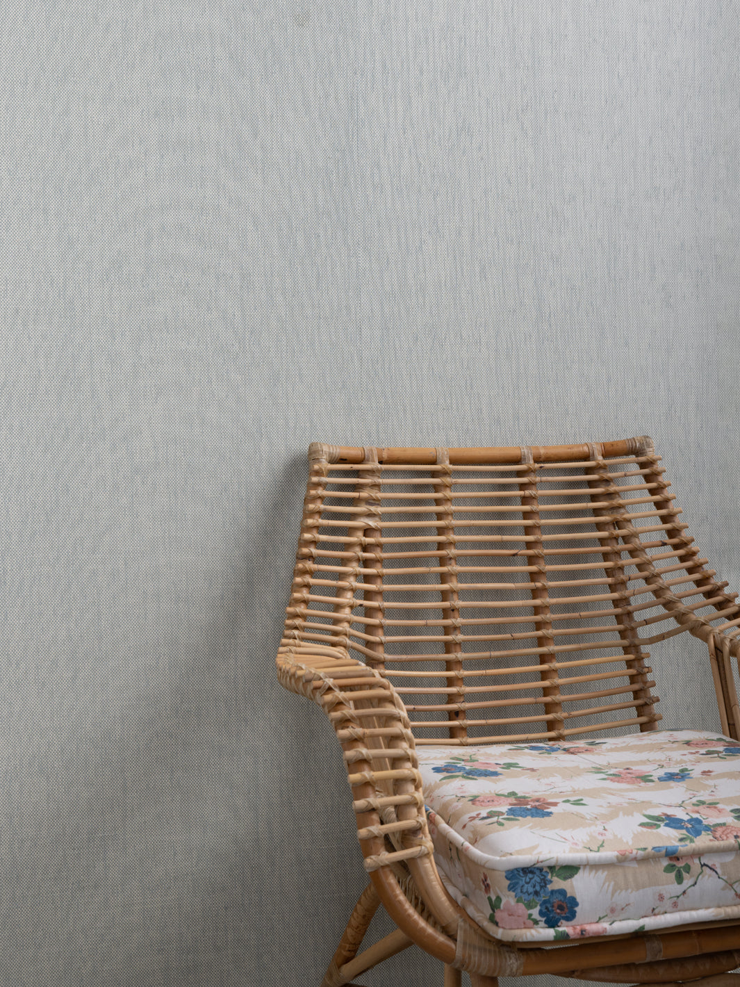 'Stitch Two Tone' Grasscloth Wallpaper in Sage Cream