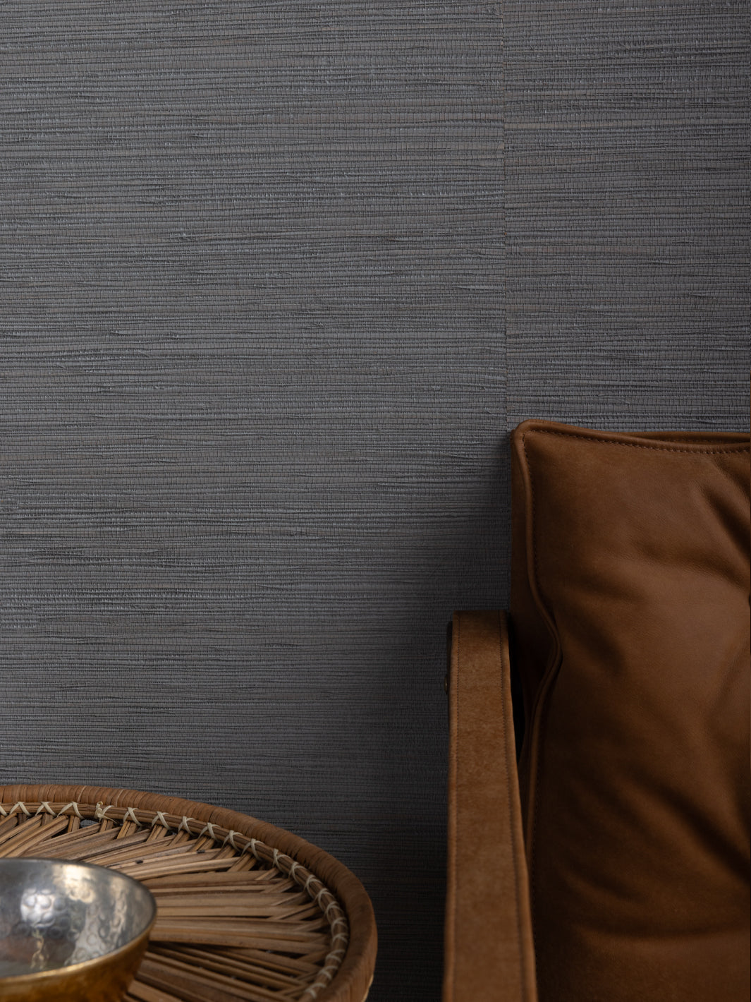 'Woven Solid' Grasscloth Wallpaper in Dove