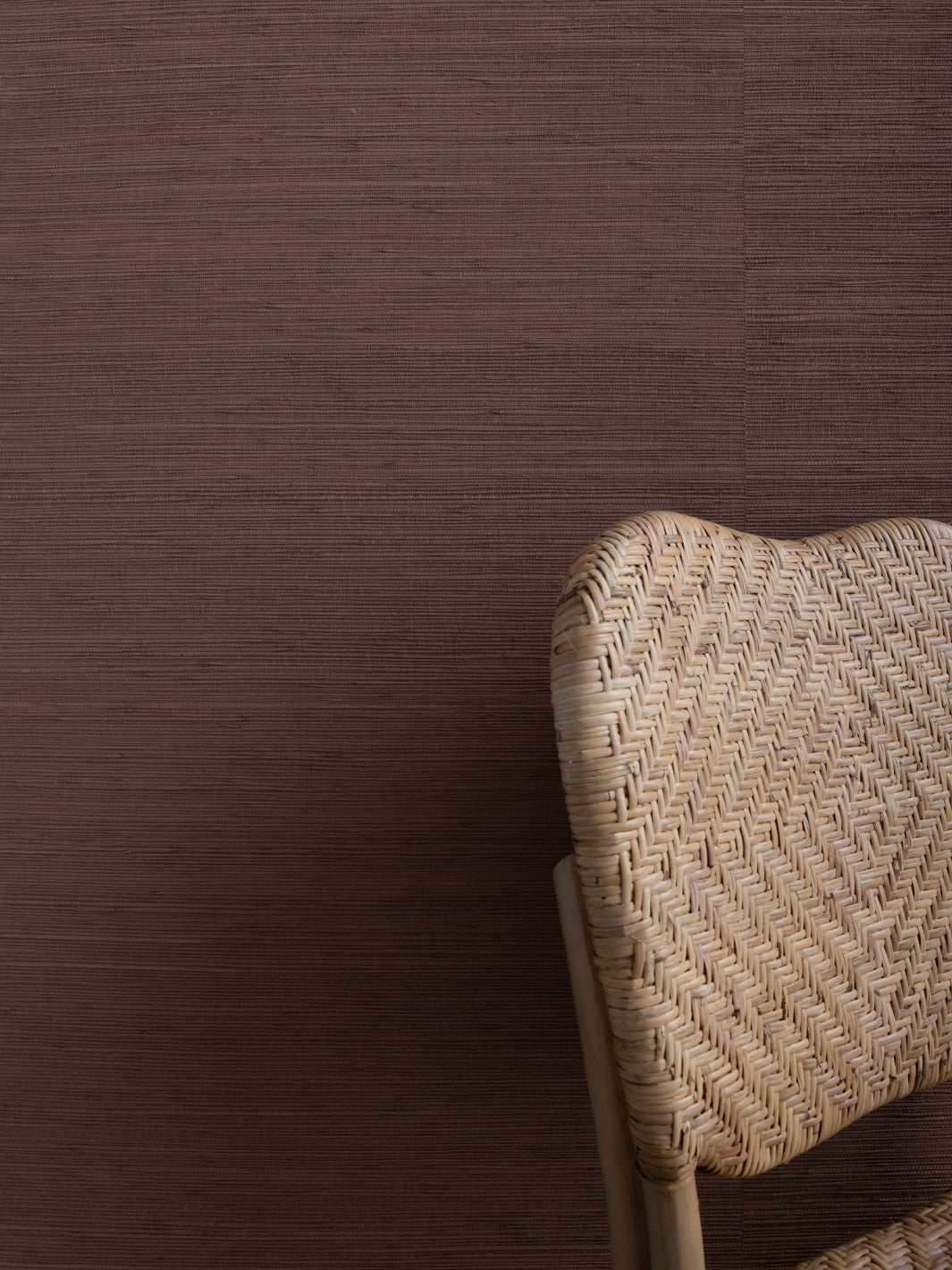 'Woven Solid' Grasscloth Wallpaper in Basket