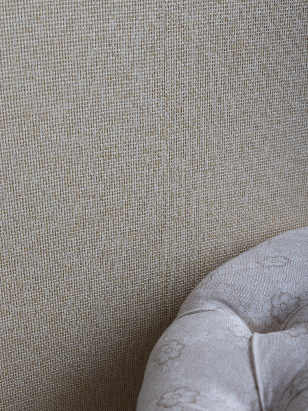 'Woven Textures' Grasscloth Wallpaper in Tabby Weave